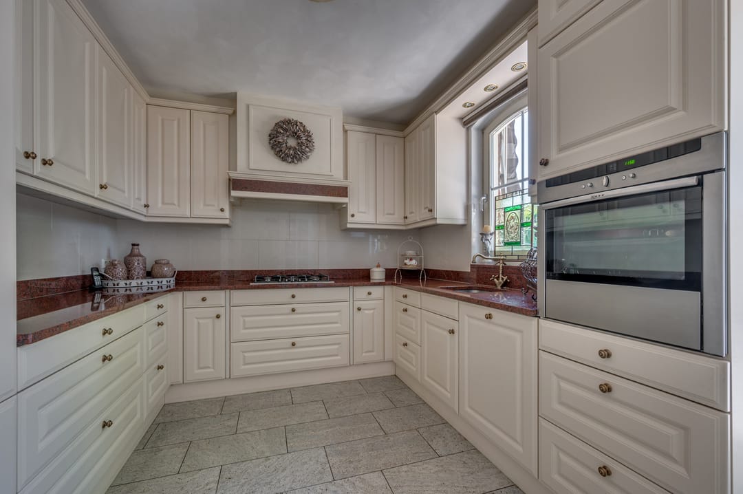 Photo 13 of van Swietenstraat 2