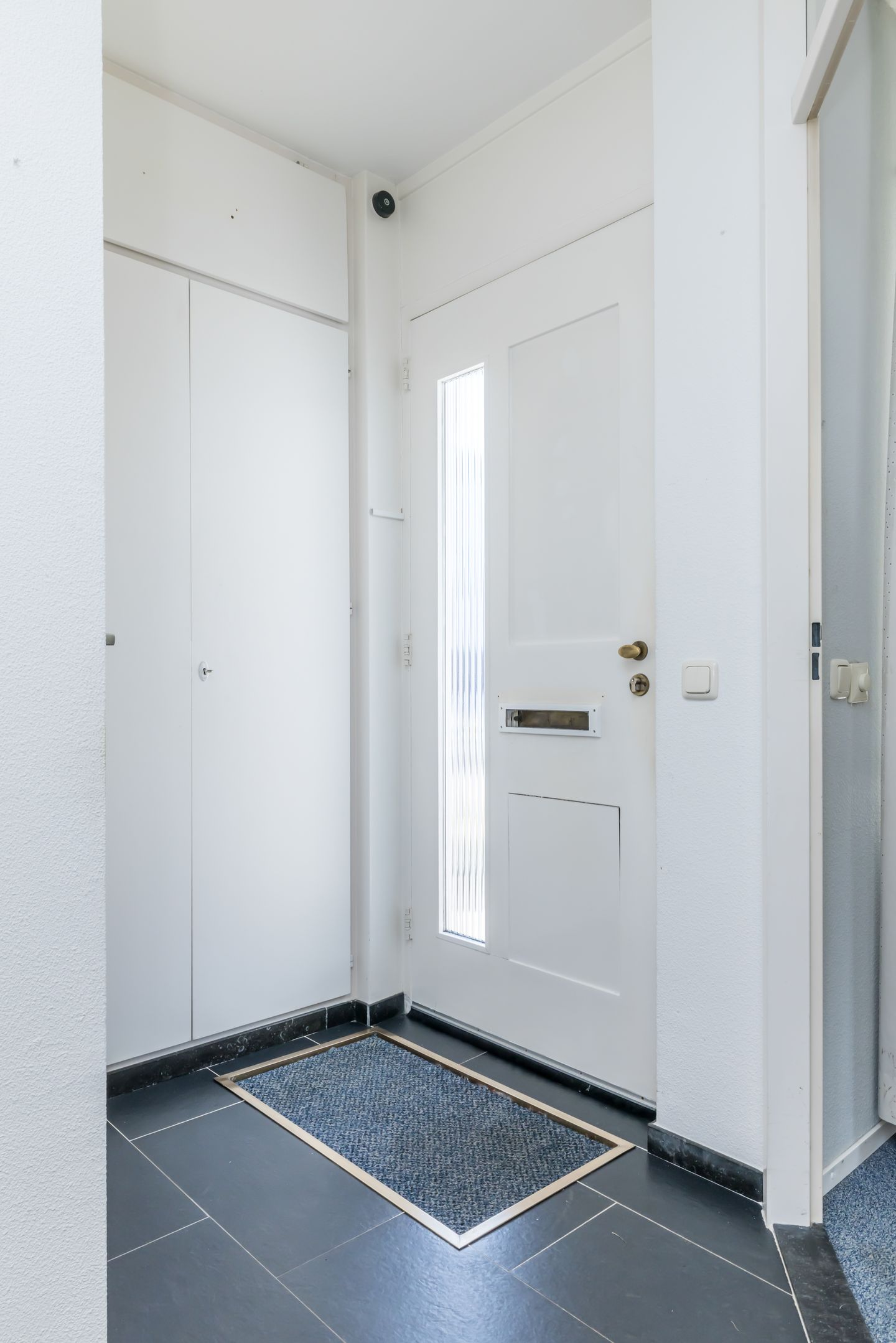 Foto 4 van Gouverneur Kremersstraat 1