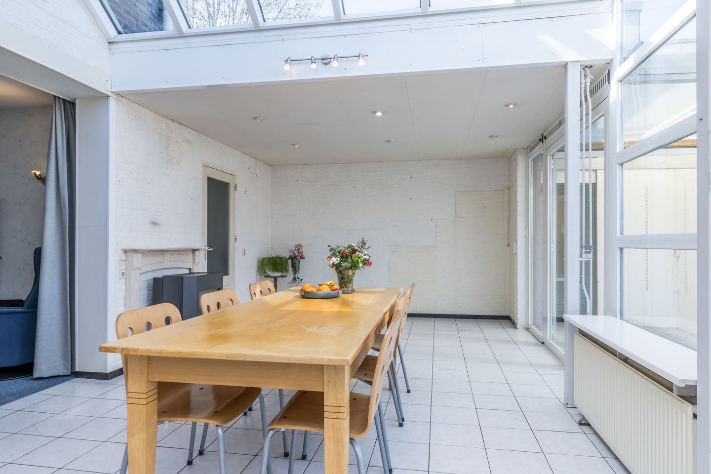 Foto 10 van Gouverneur Kremersstraat 1