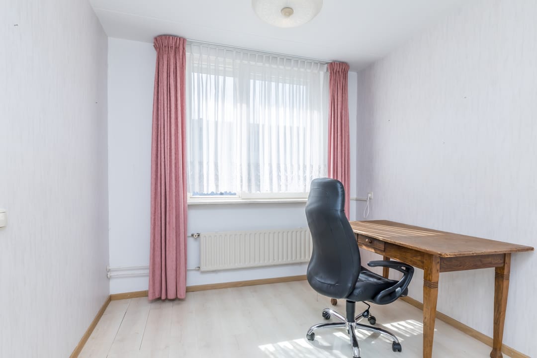 Foto 16 van Gouverneur Kremersstraat 1