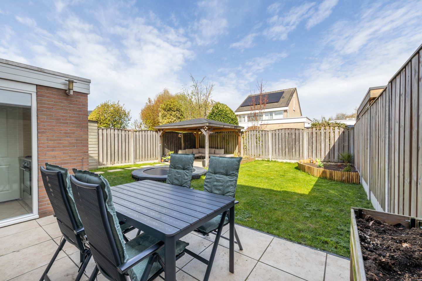 Foto 29 van Borg Ewsum 70