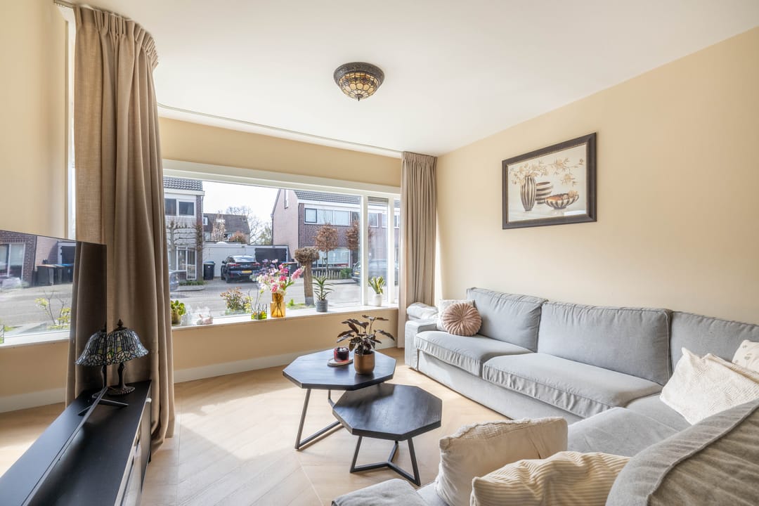 Foto 13 van Borg Ewsum 70