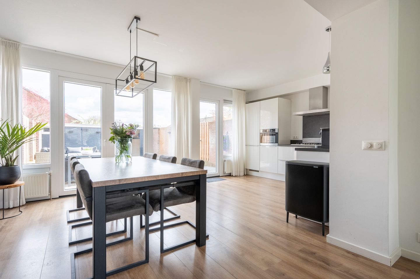 Photo 10 of Laan van de Bork 600