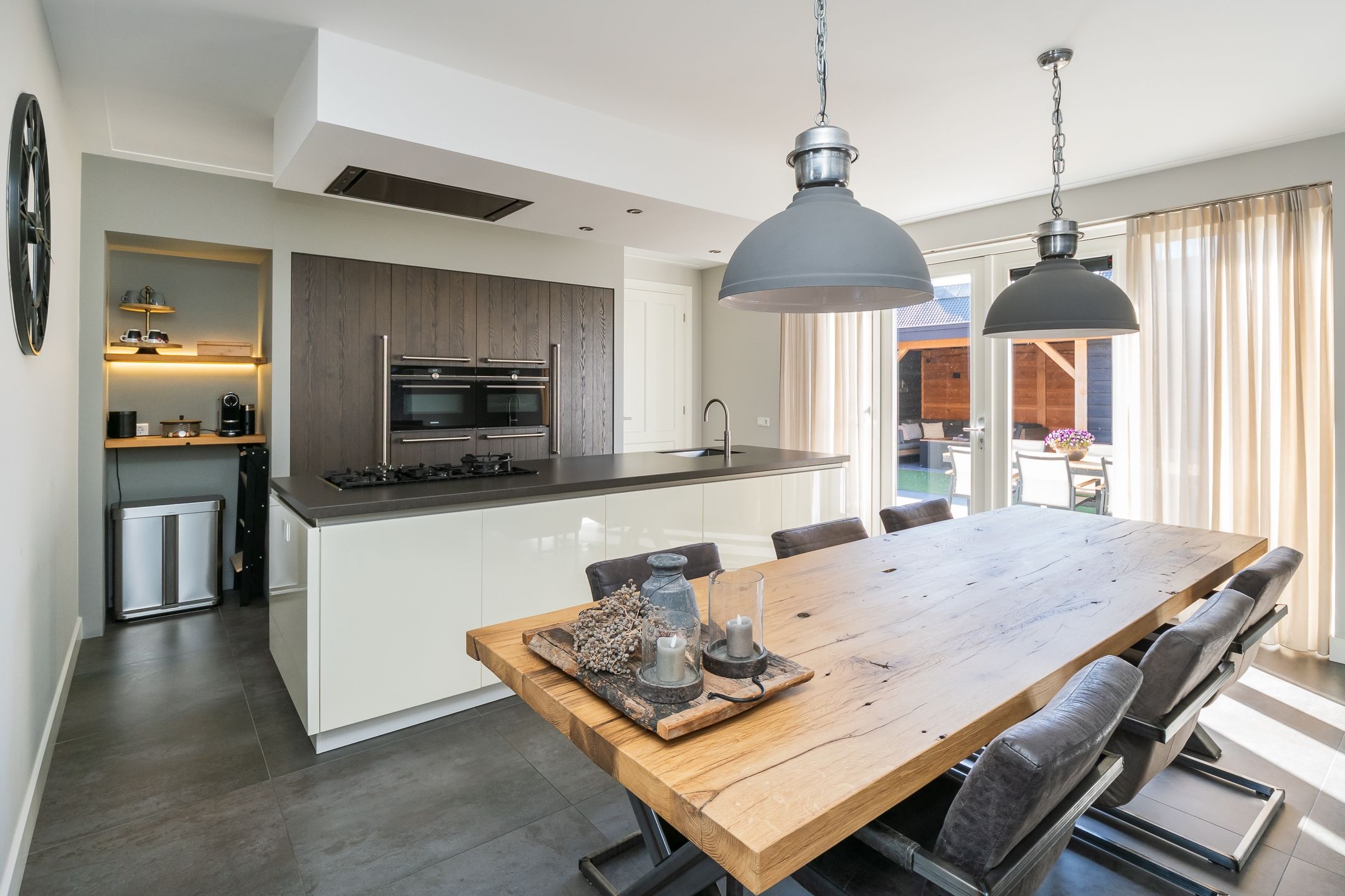 Photo 18 of Stevenstraat 9