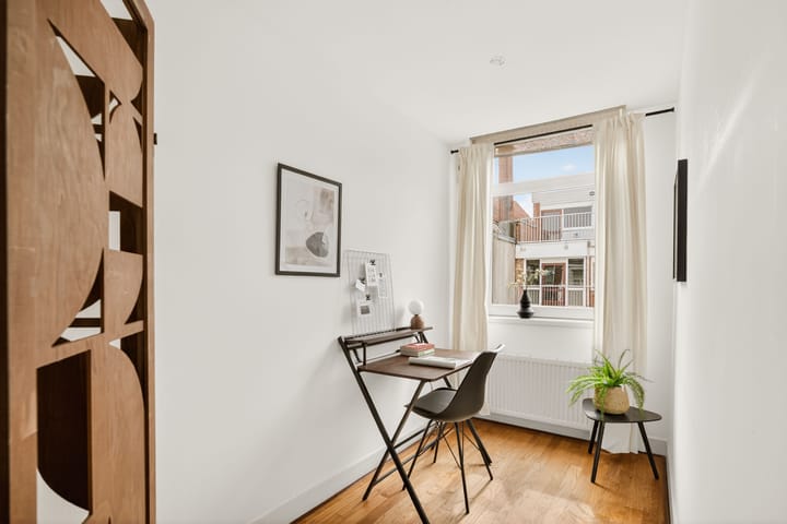 Photo 4 of Govert Flinckstraat 110-D