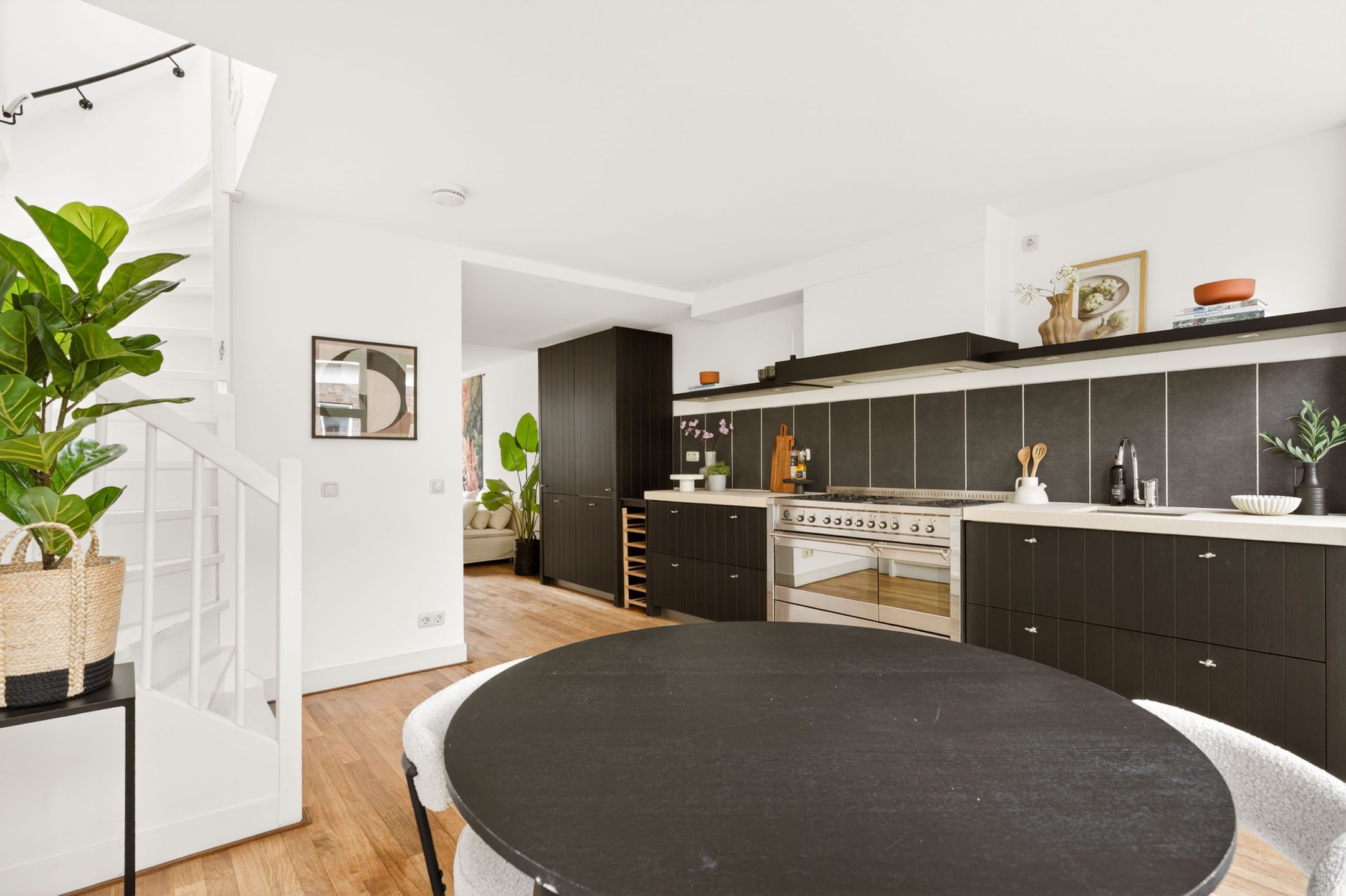 Photo 12 of Govert Flinckstraat 110-D