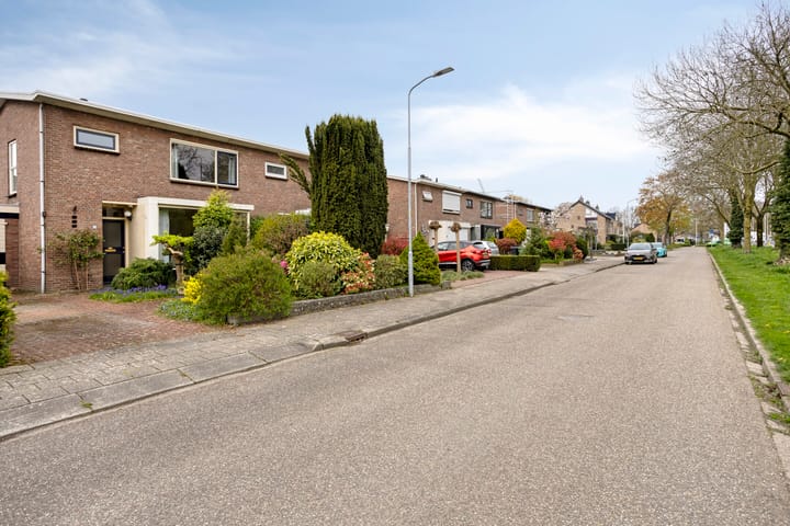 Foto 3 van Oosteinde 52