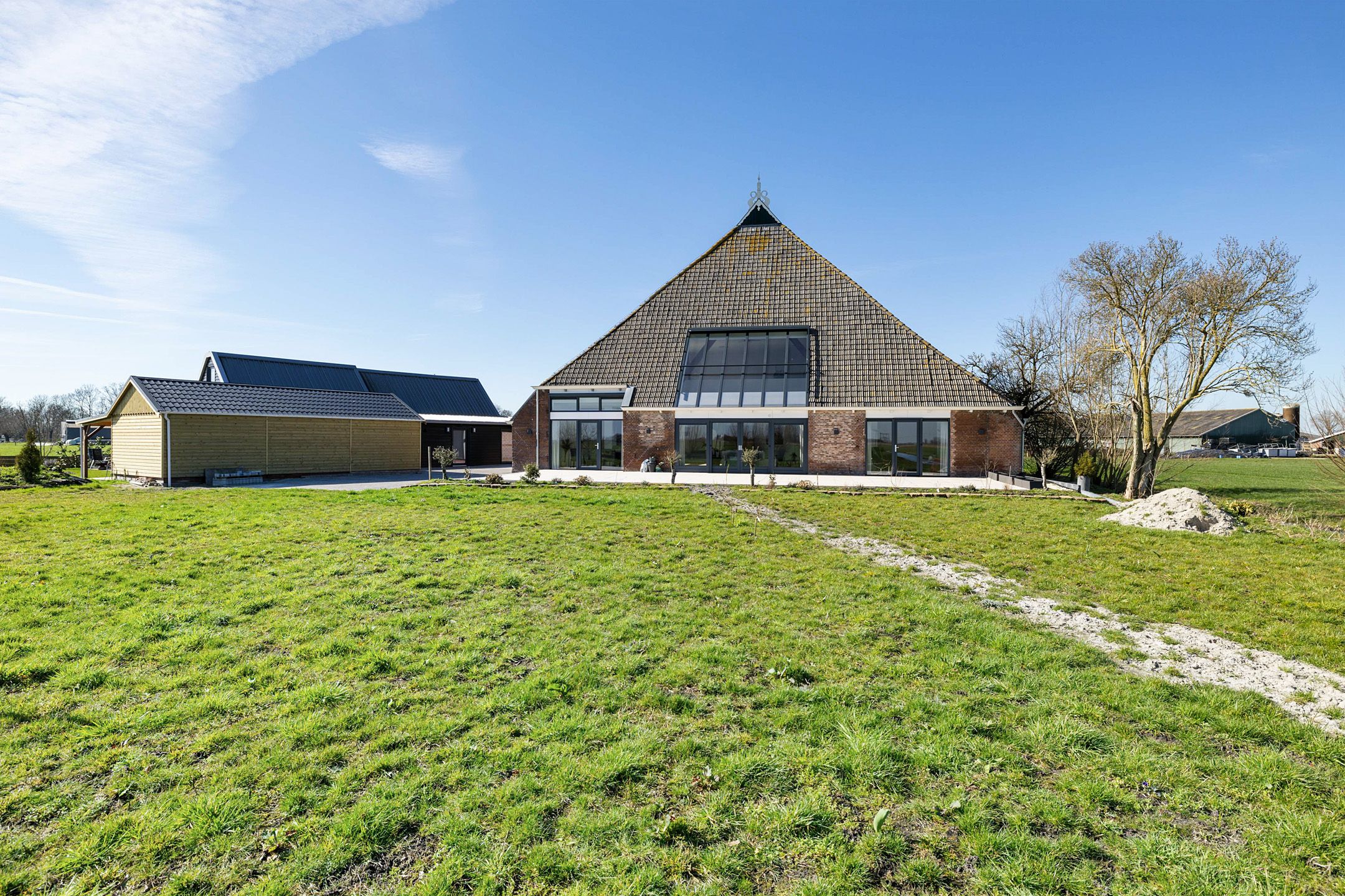 Foto 6 van Púndyk 4-A