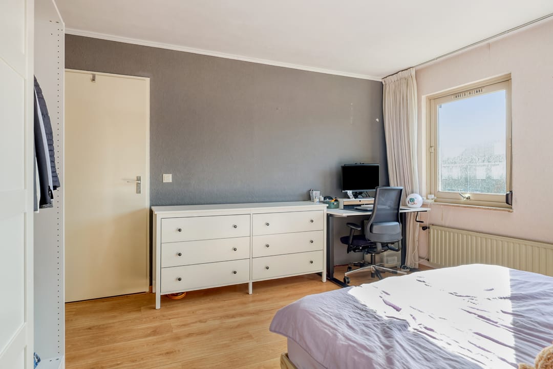 Spacious terraced house with 4 bedrooms in Heesterakker — 17
