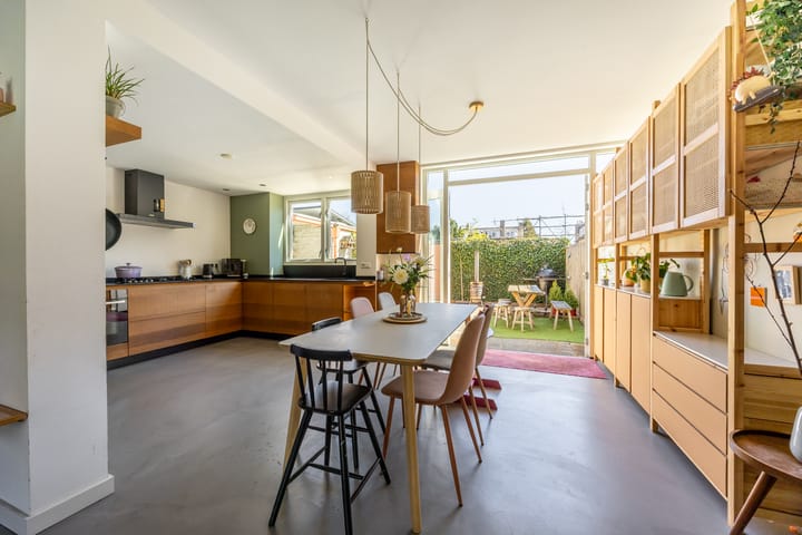 Photo 4 of Dr. J.R. Thorbeckelaan 148