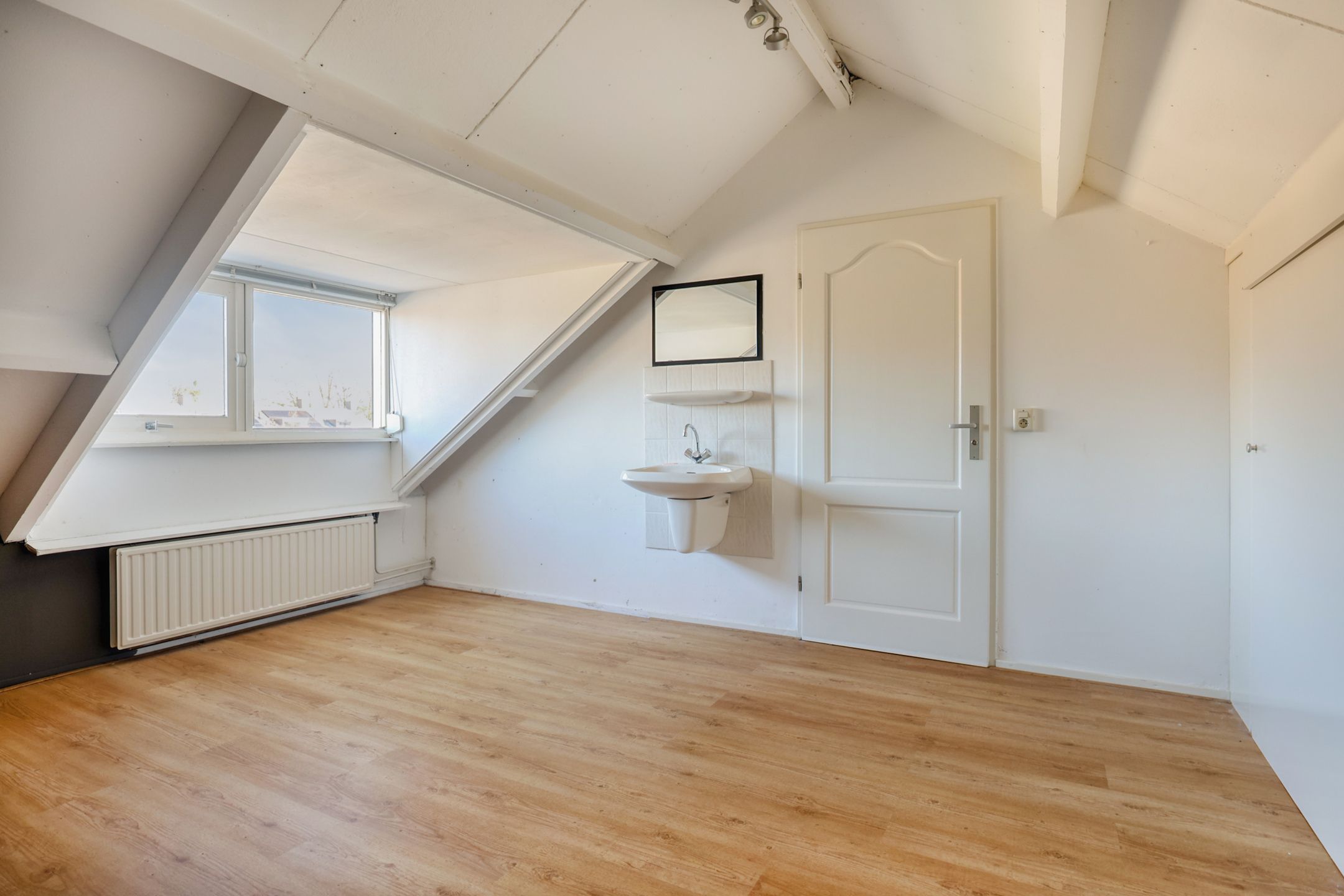 Spacious terraced house with 4 bedrooms in Heesterakker — 24