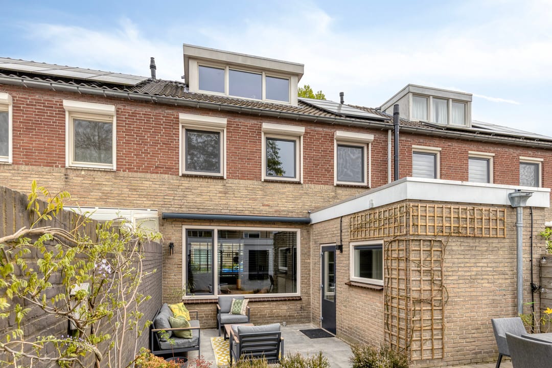 Foto 32 van Kerstroosstraat 17