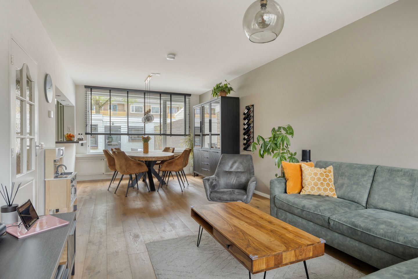 Foto 10 van Kerstroosstraat 17