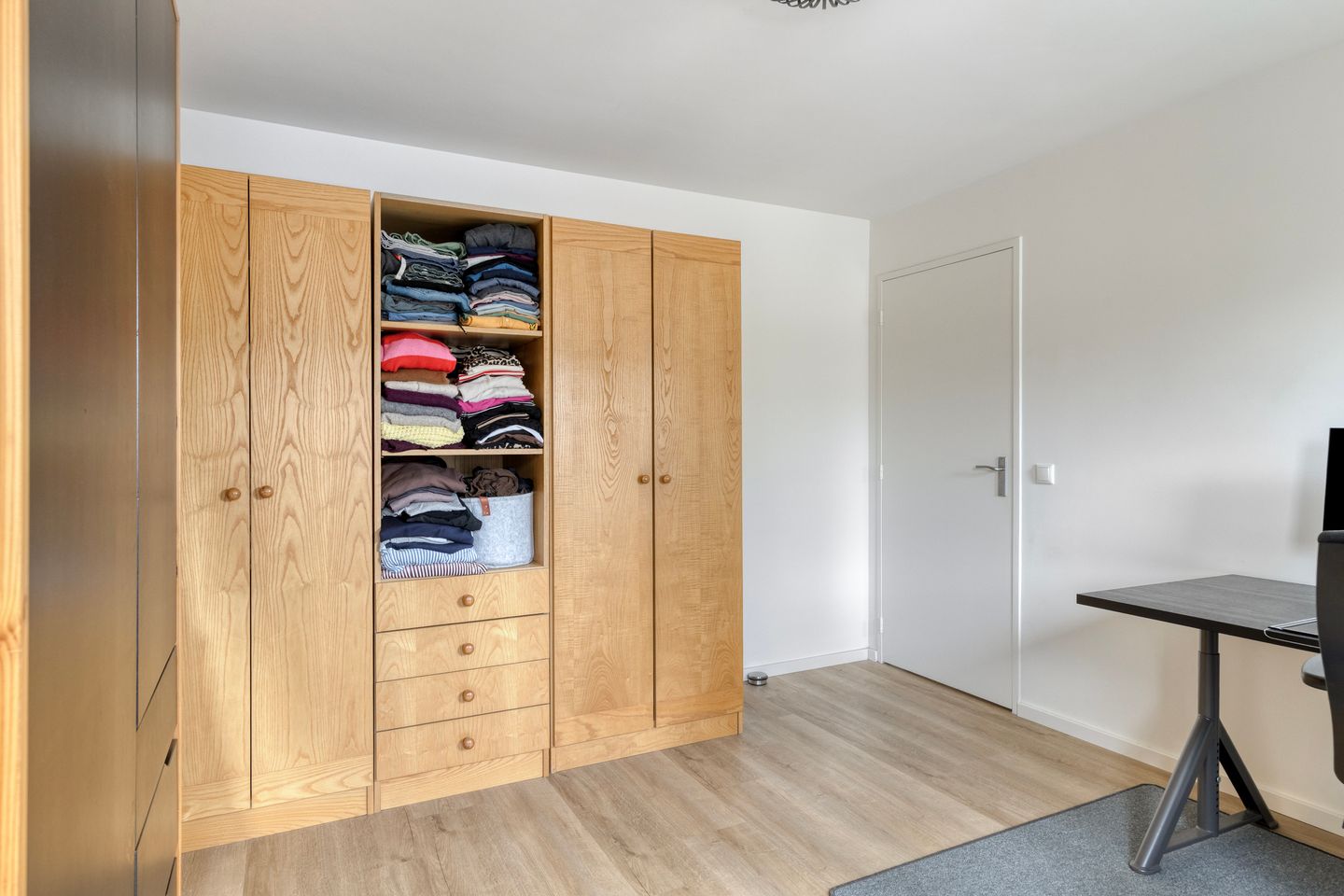 Foto 25 van Kerstroosstraat 17