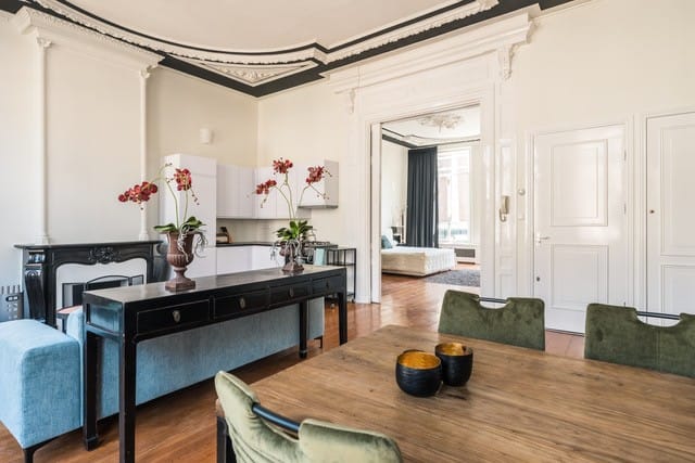 Foto 2 van Van Baerlestraat 5-1