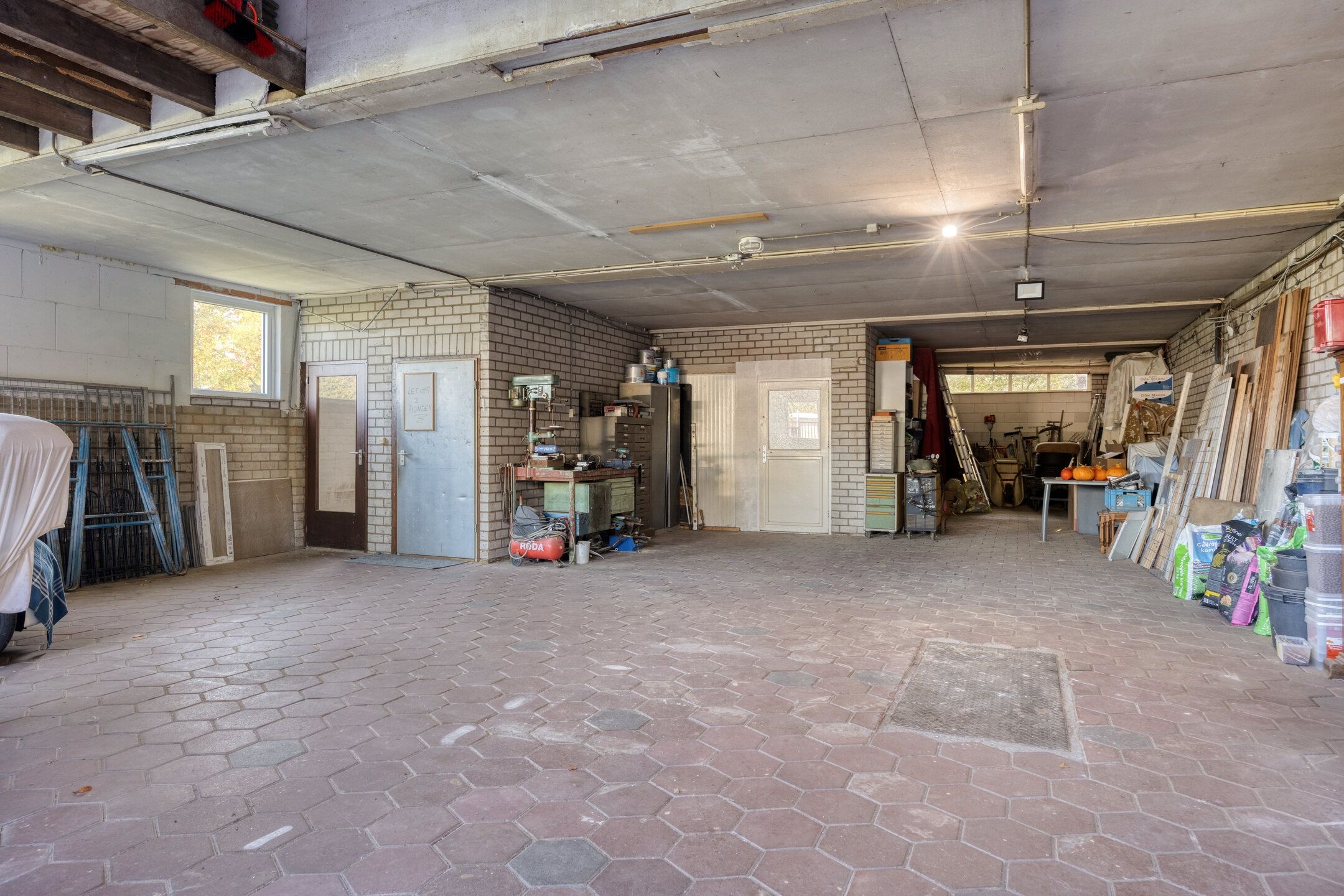 Foto 60 van Grinsel 87-A