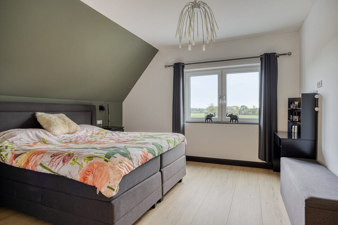 Foto 38 van Grinsel 87-A