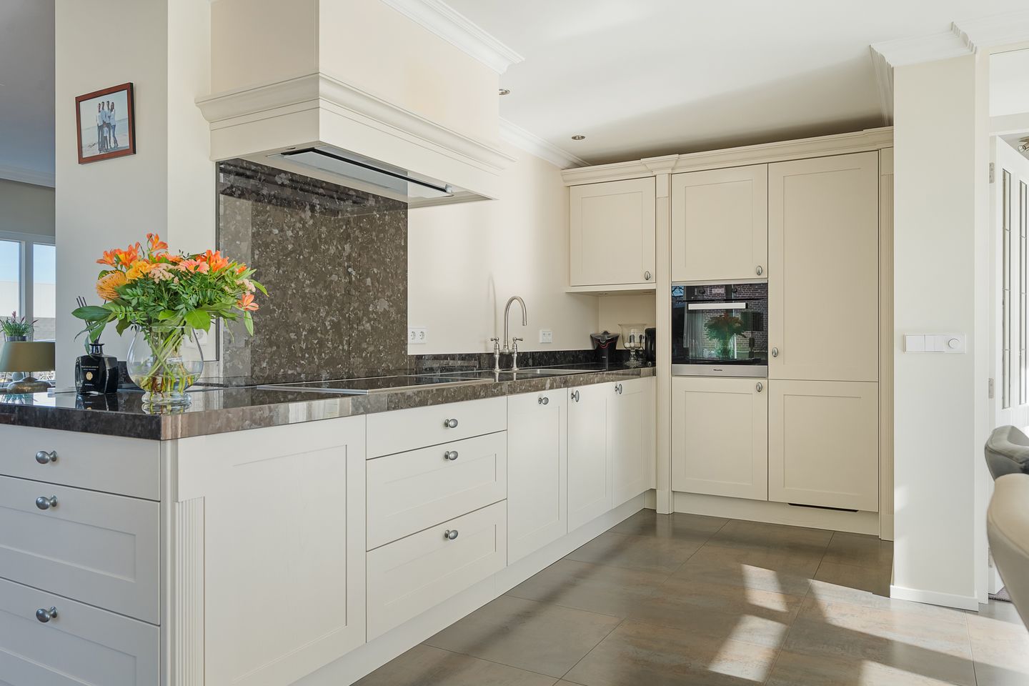 Foto 10 van Noorder Leidsevaart 5