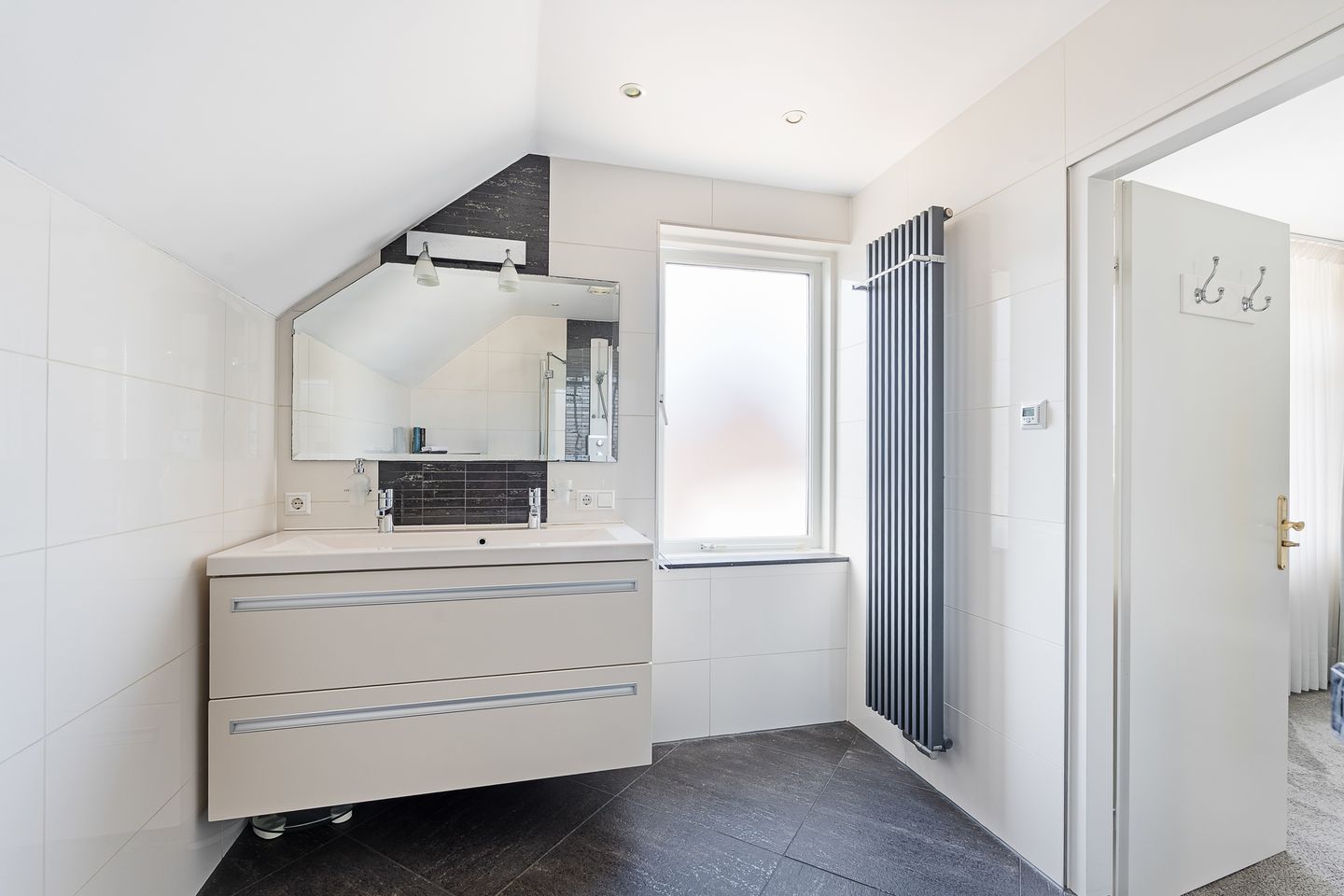 Foto 19 van Noorder Leidsevaart 5