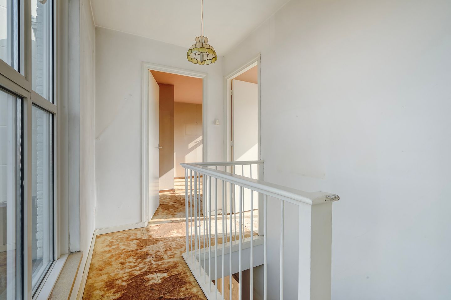 Sunny five-room maisonette with roof terrace in Vogelwijk, The Hague — 25