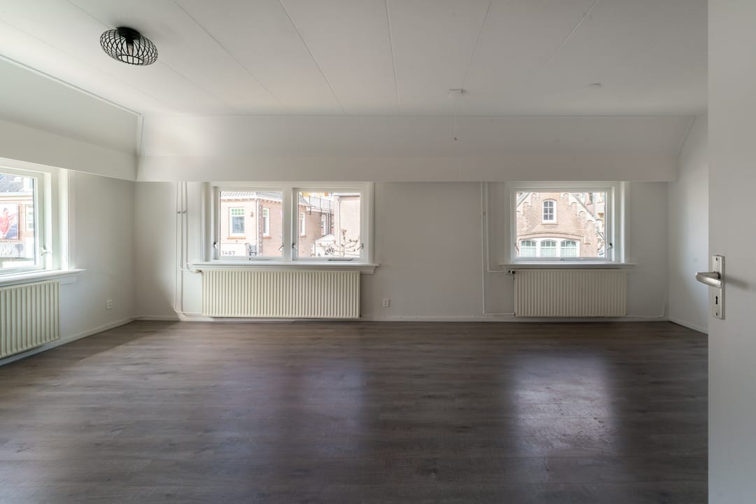 Photo 8 of Weverstraat 1-A