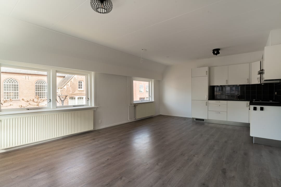 Photo 2 of Weverstraat 1-A