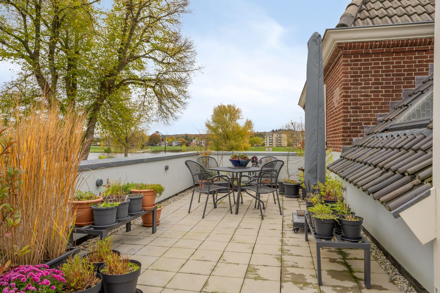 Photo 4 of Everdineweerd 13-A