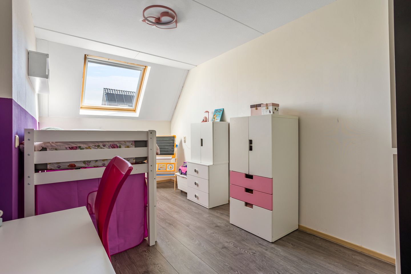 Foto 20 van Alstroemeriastraat 27