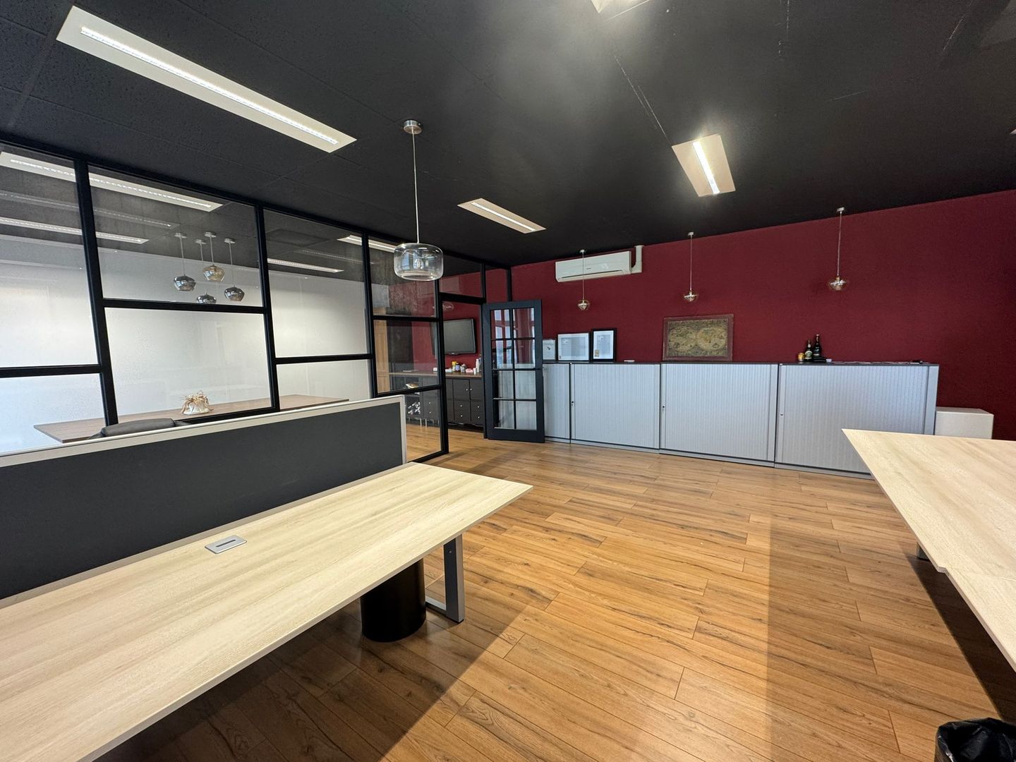 Bekijk foto 3 van Waalhaven Z.z. 48