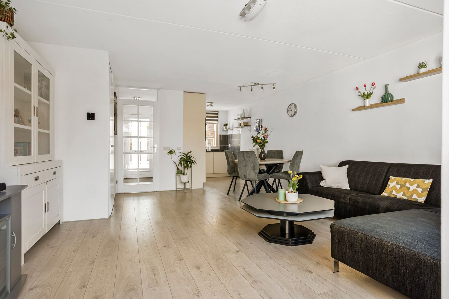 Foto 5 van Alstroemeriastraat 27