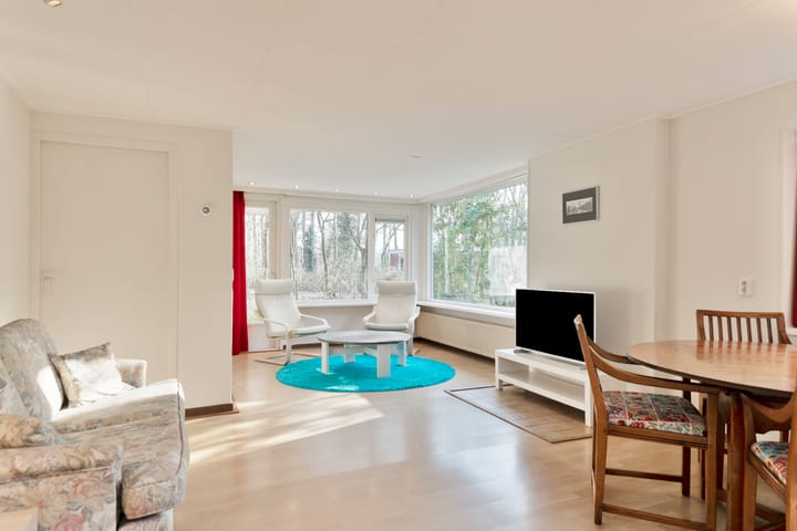 Photo 2 of Slenerweg 83-04