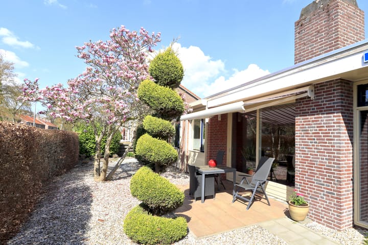 Photo 4 of Maanhuizenlaan 7