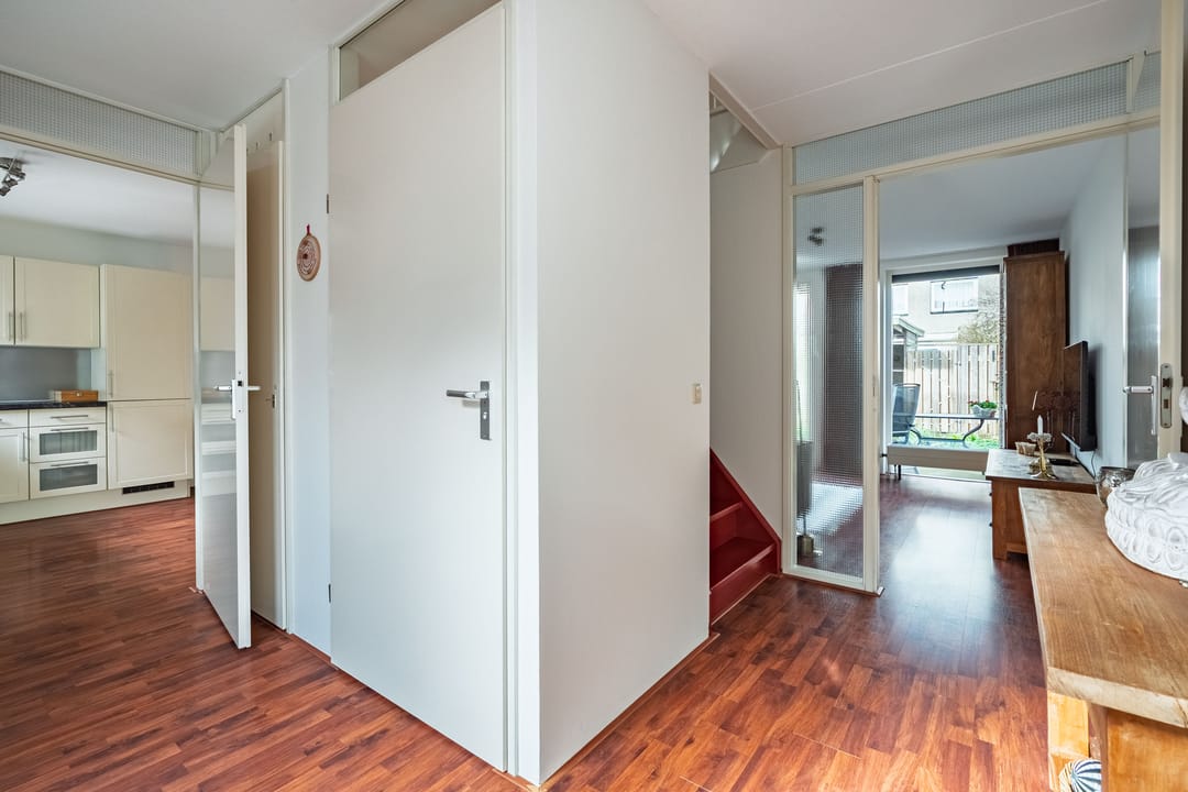 Well-maintained terraced house in child-friendly Galecop neighborhood — 16