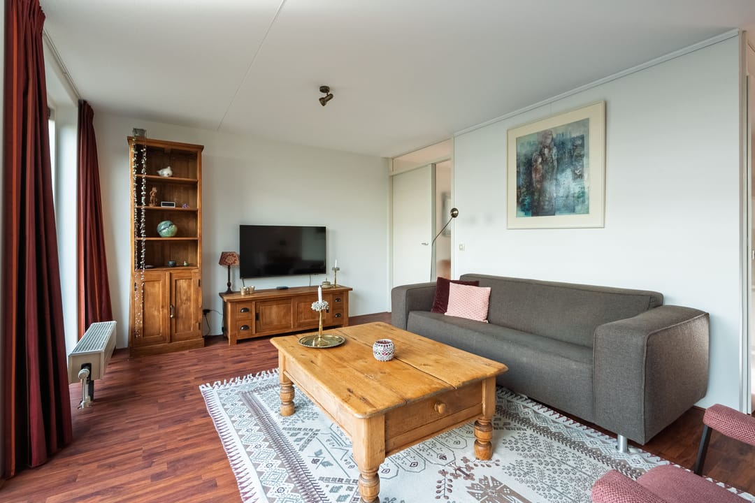 Well-maintained terraced house in child-friendly Galecop neighborhood — 7