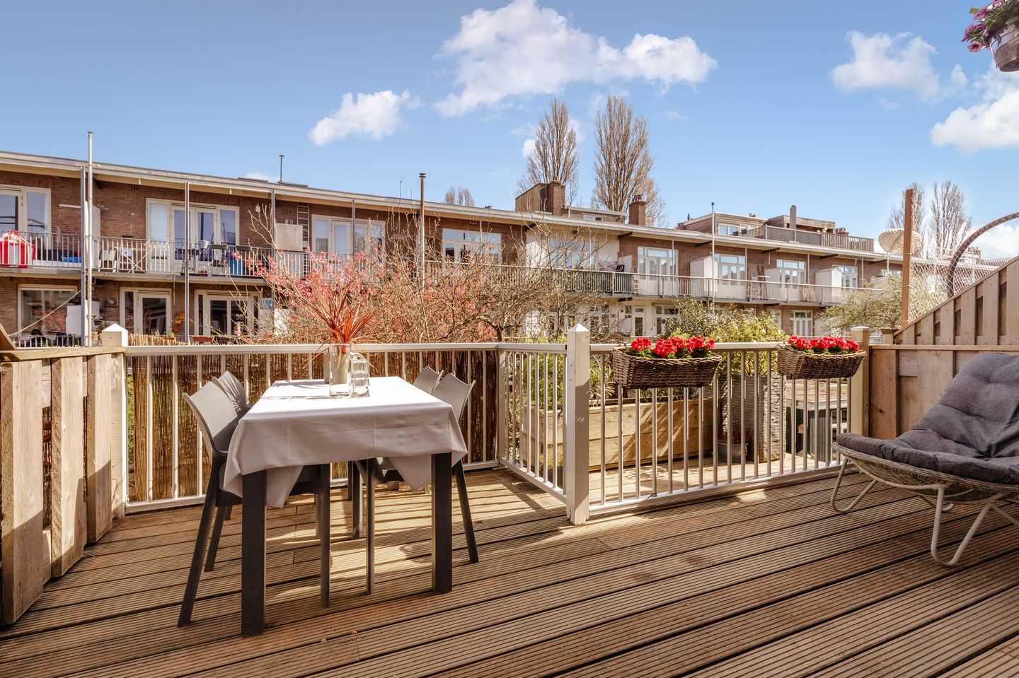 Foto 14 van Linnaeusparkweg 137