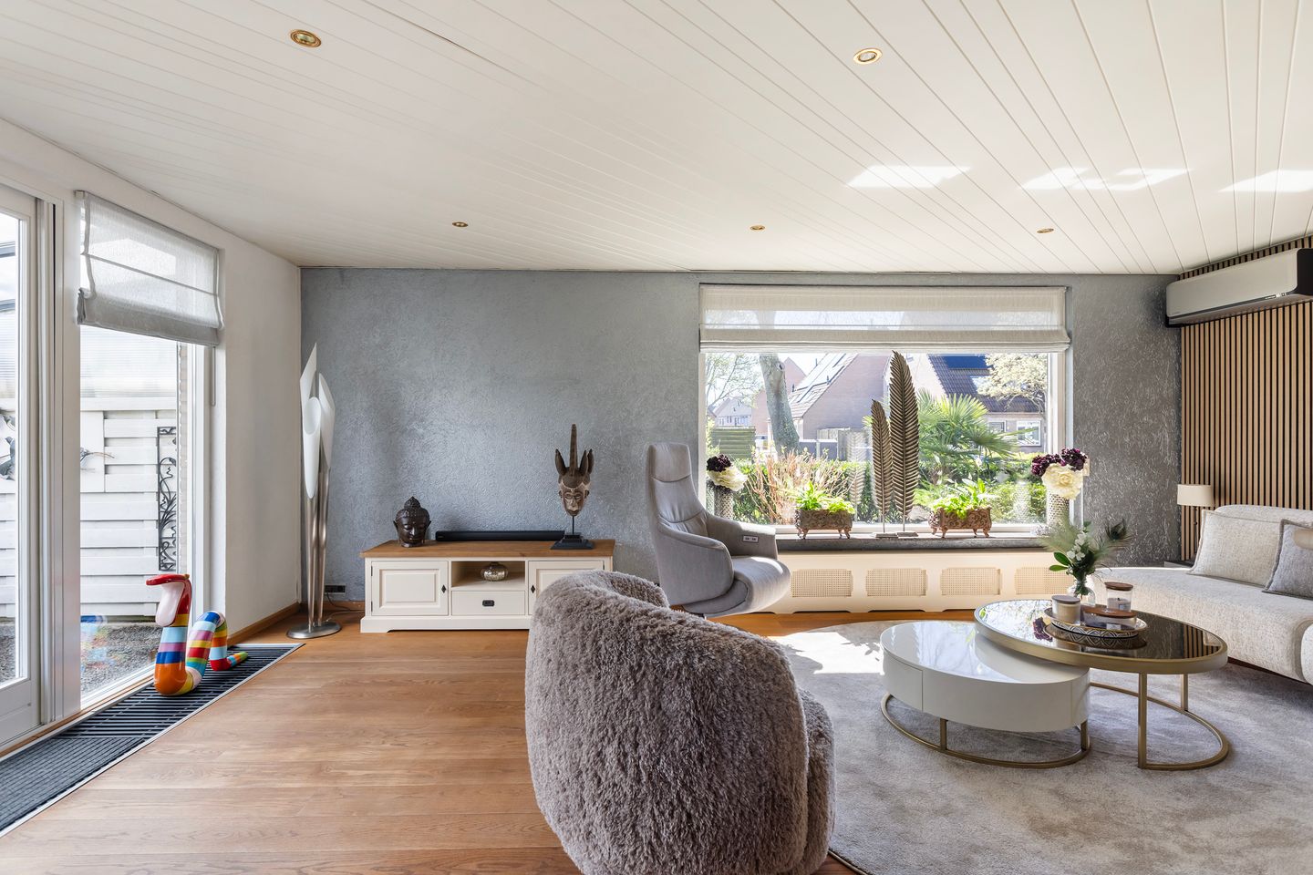 Photo 14 of Weth. Van der Veldenweg 7