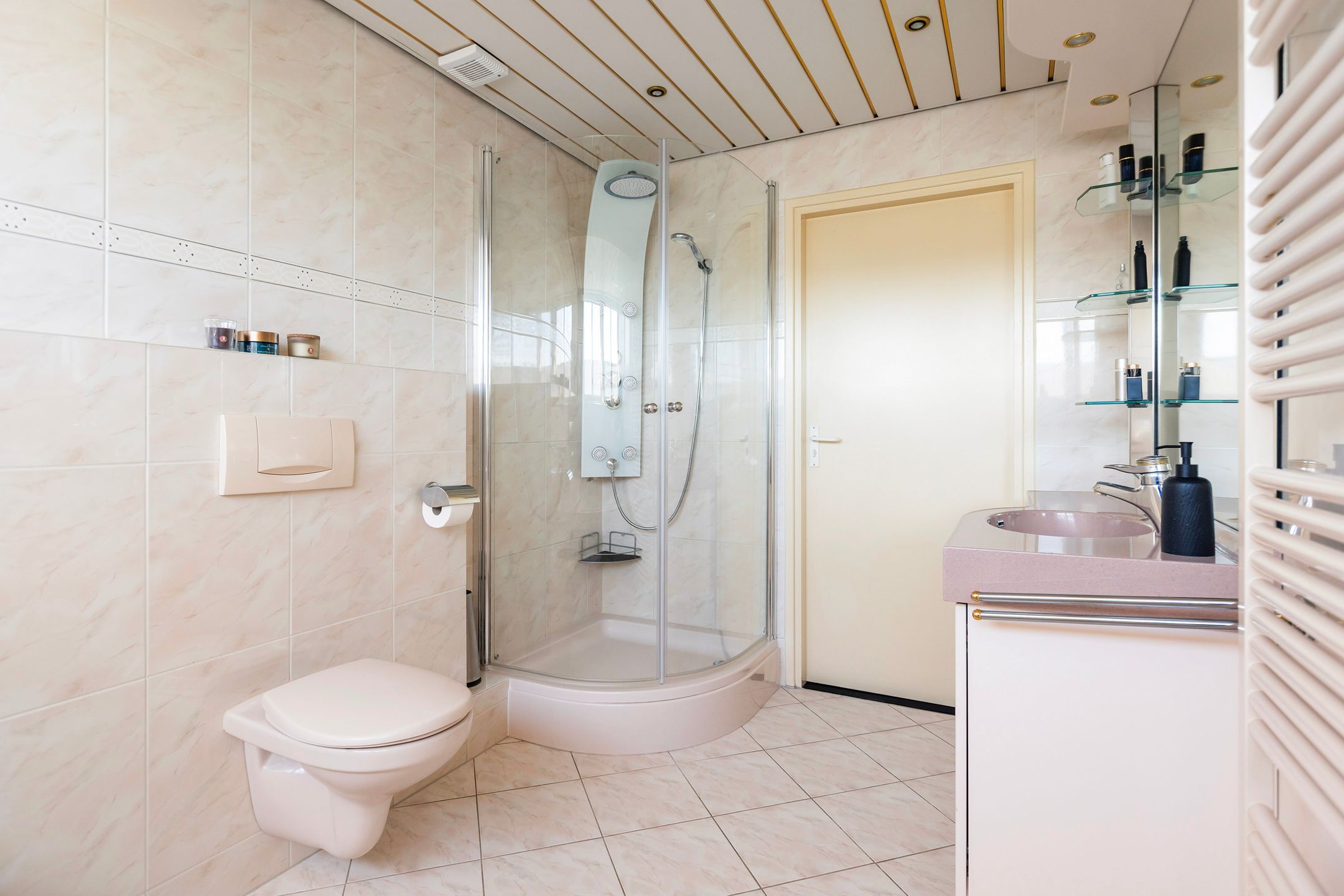 Photo 48 of Weth. Van der Veldenweg 7