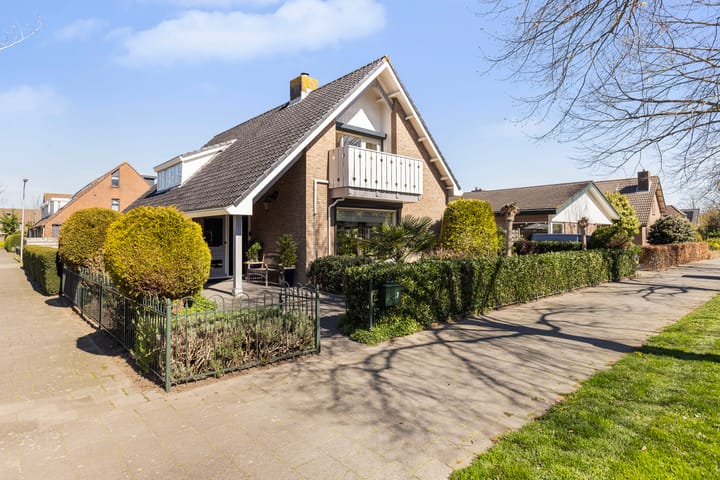 Foto 4 van Weth. Van der Veldenweg 7