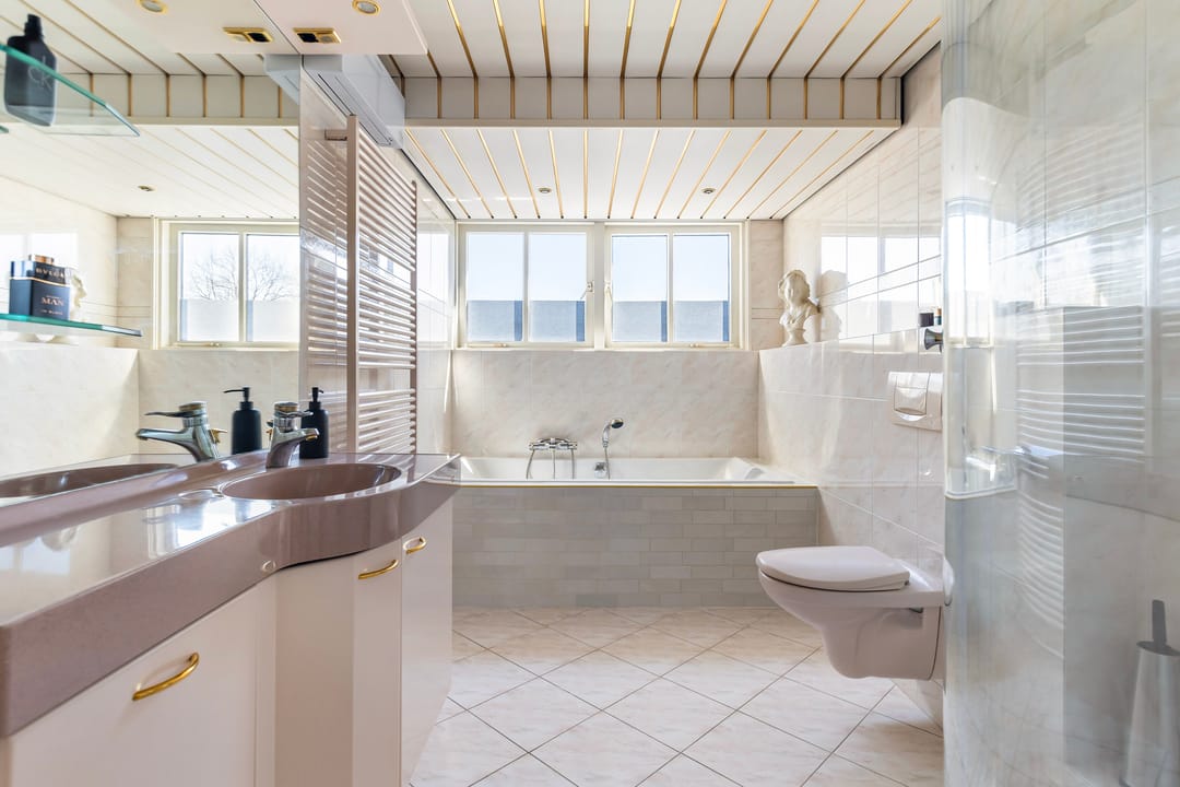 Photo 47 of Weth. Van der Veldenweg 7