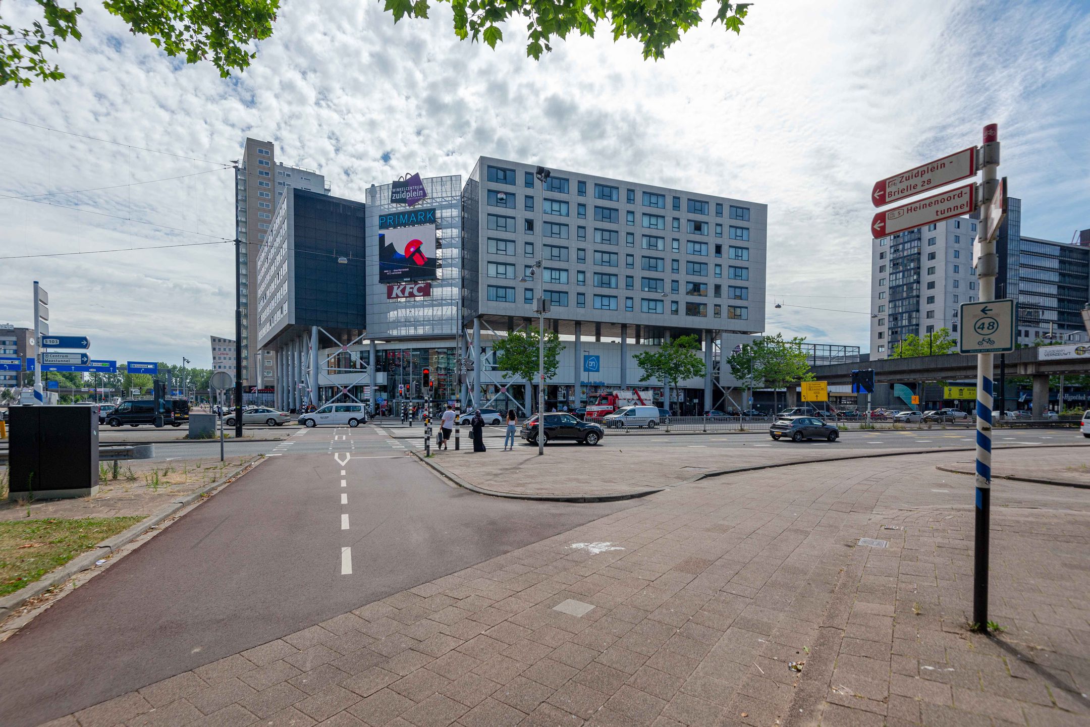 Photo 6 of Zuidplein 638