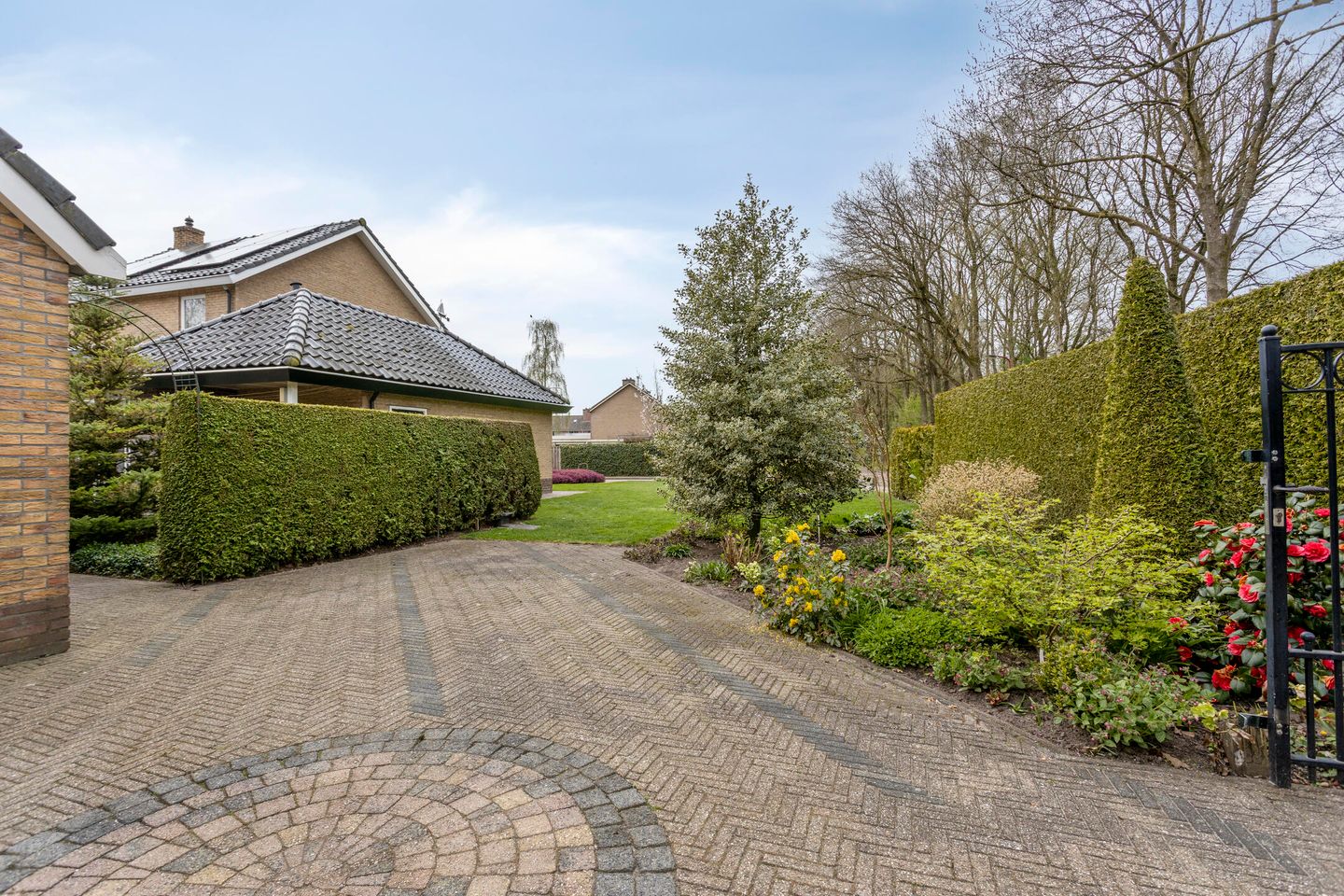 Photo 34 of De Elzen 1