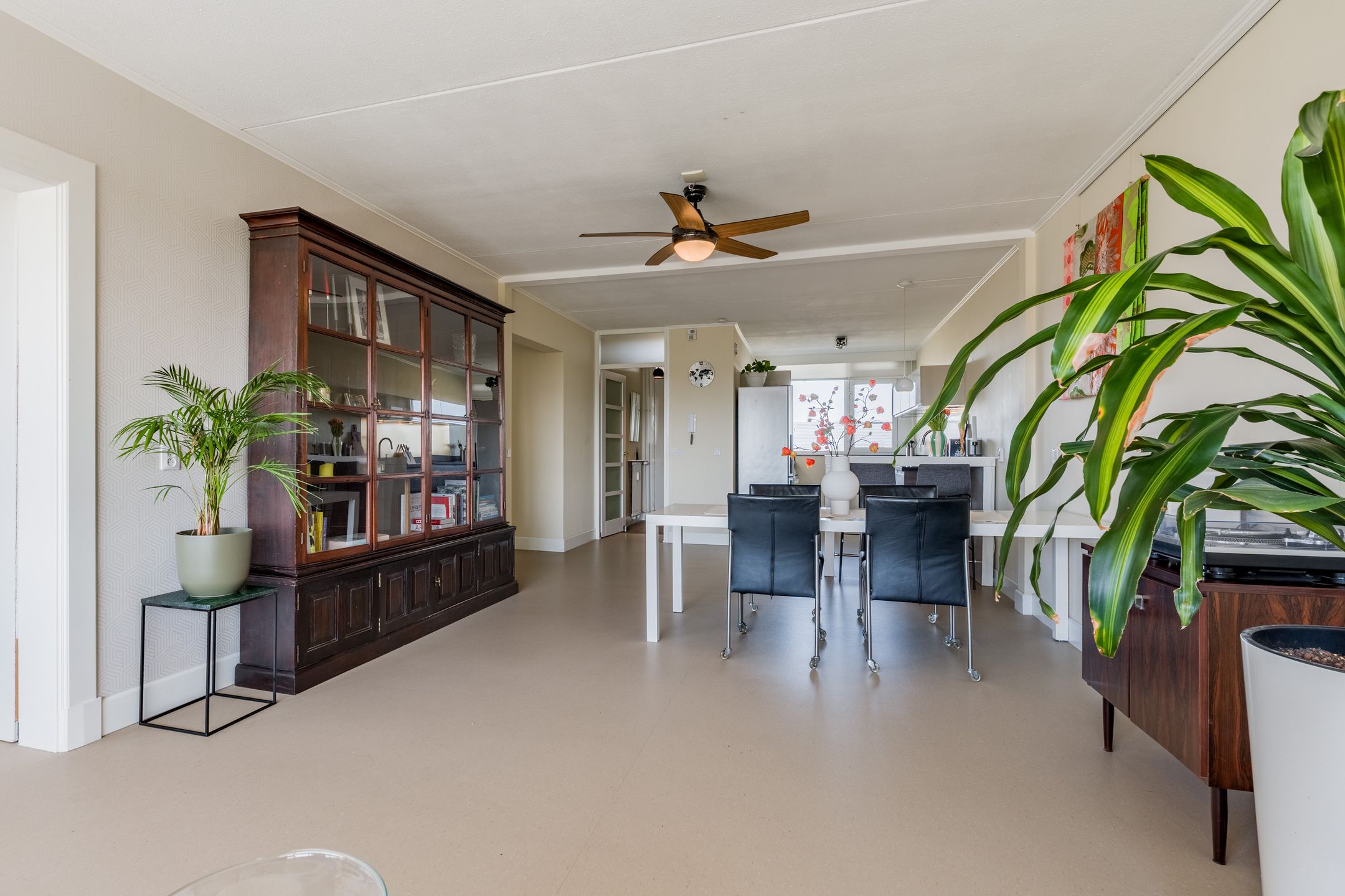 Foto 9 van Martin Luther Kinglaan 280