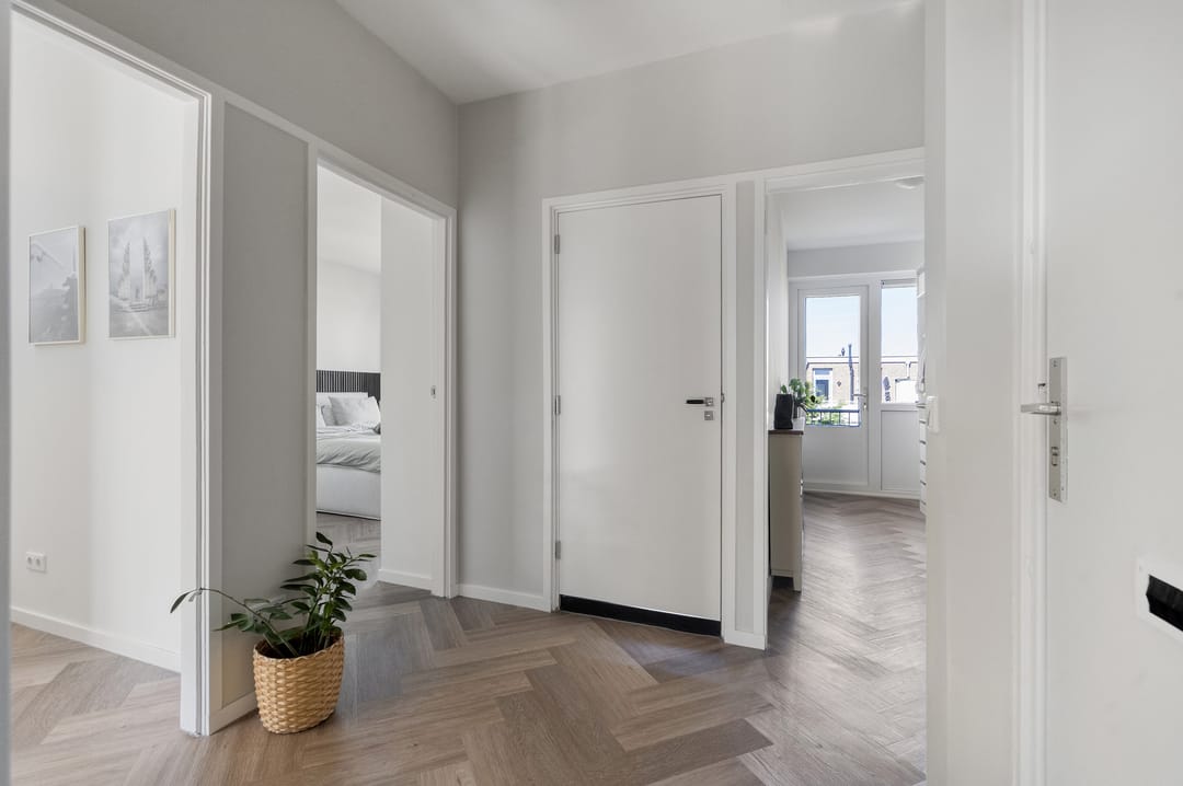 Photo 23 of Mient 23