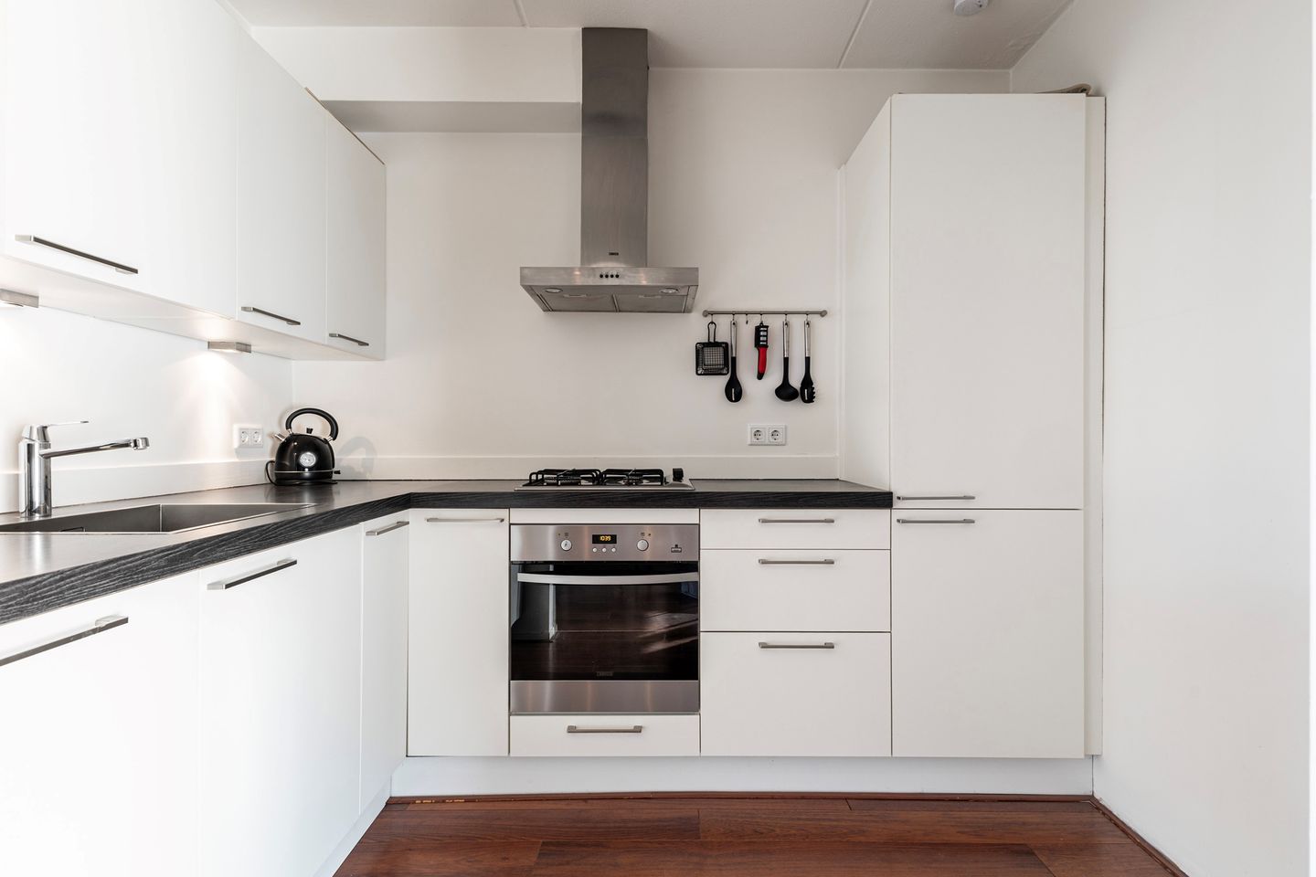 Photo 19 of De Finne 12