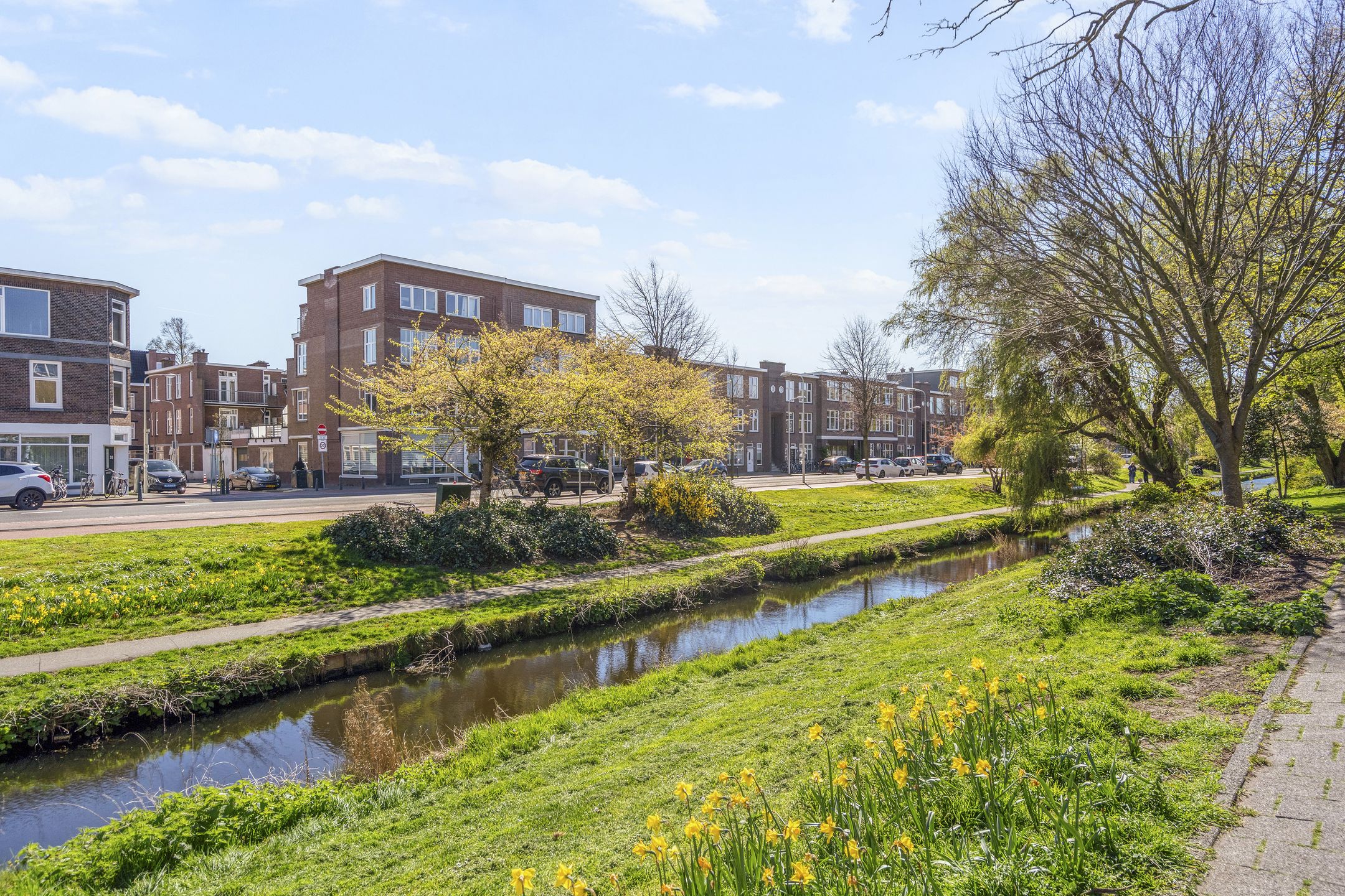 Photo 42 of Mient 23