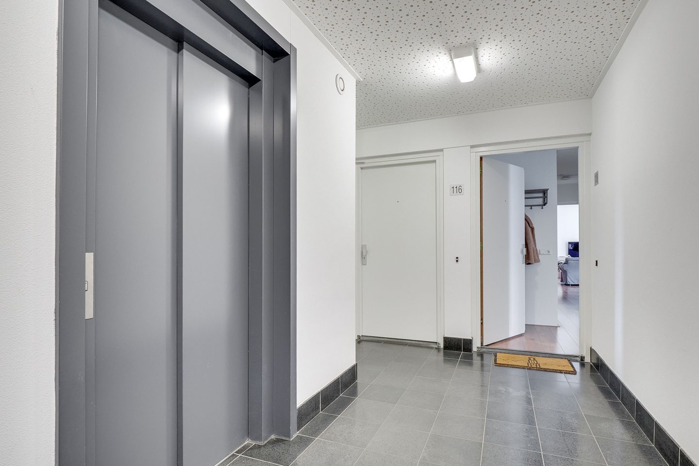 Photo 4 of Voorsterbeeklaan 118