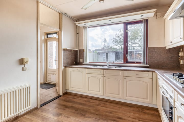 Photo 2 of Oesterzwam 11