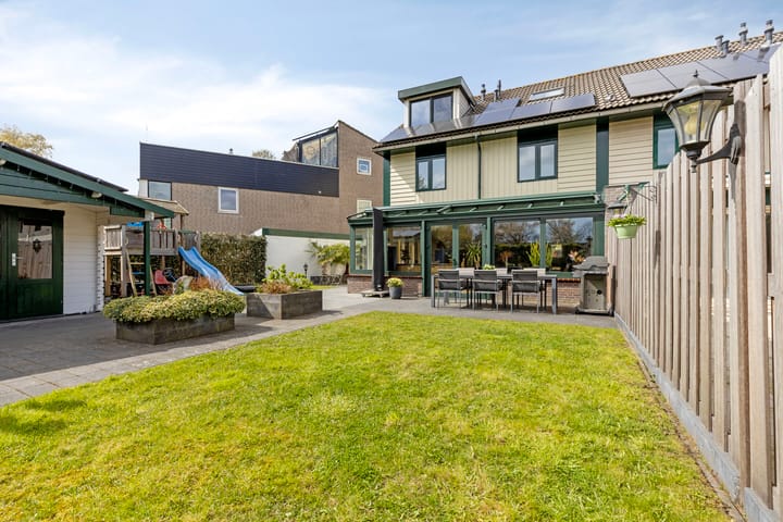 Photo 3 of Landleeuw 21