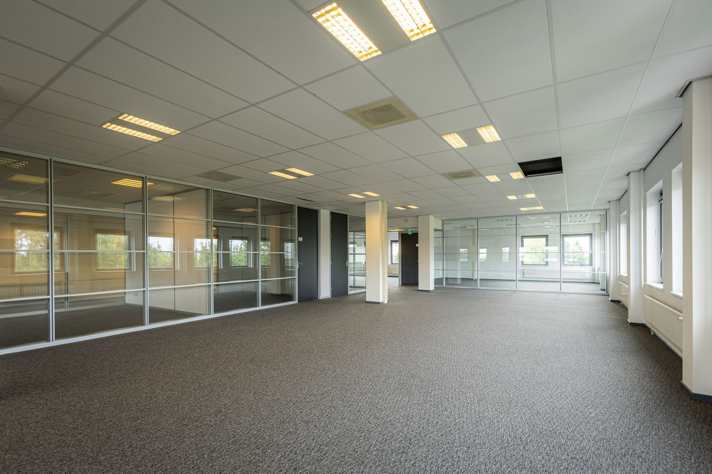 Bekijk foto 3 van Flemingweg 20