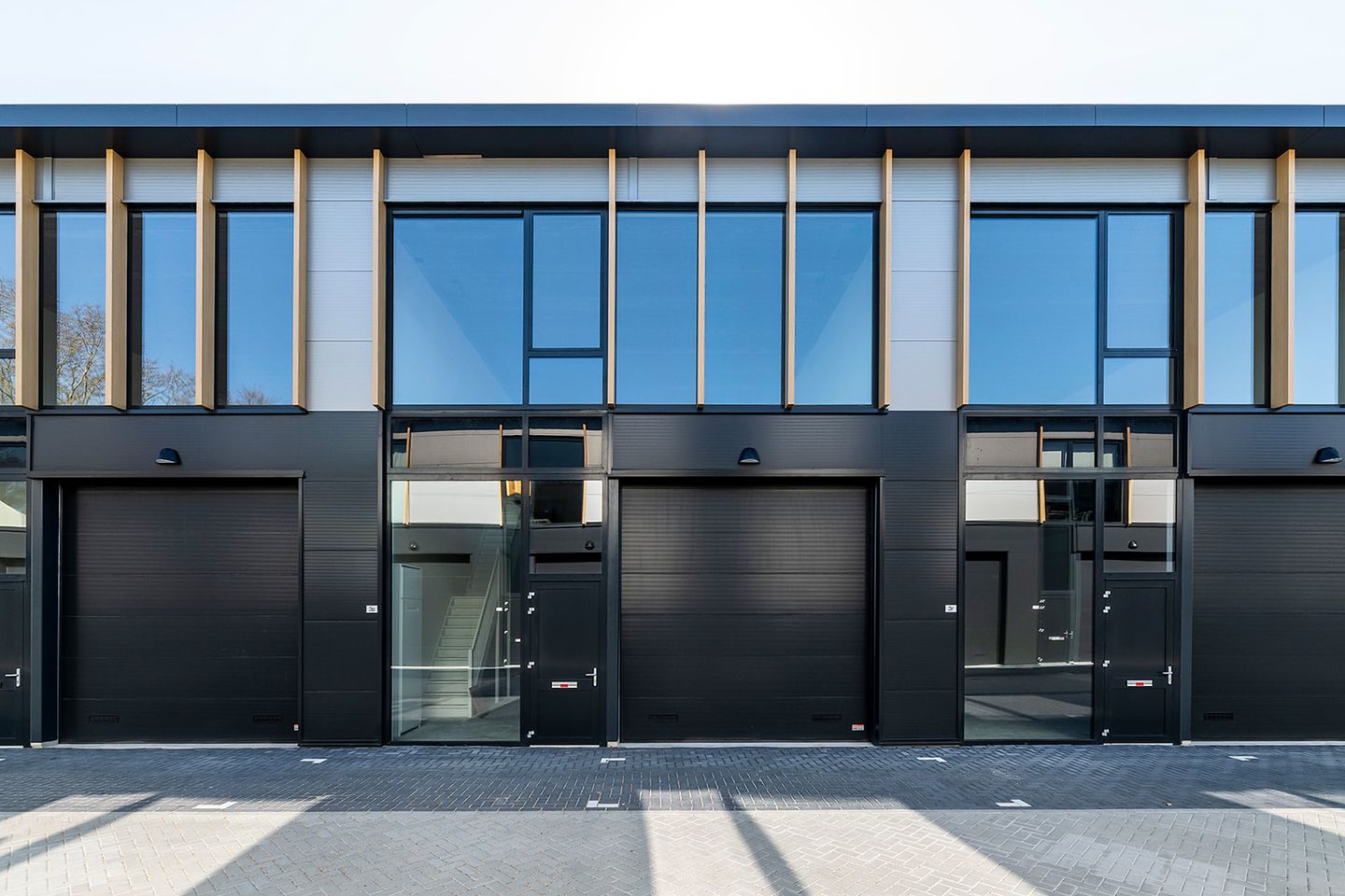 View photo 1 of Vaartveld